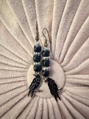 Black Raven Bead Dangle Earrings - Unbranded